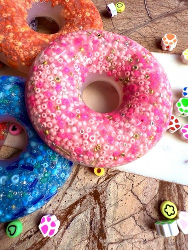 Doughnut picky pad - doughnut,